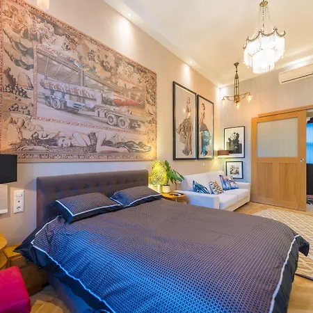 Venus - The Actor's Den Apartamento
